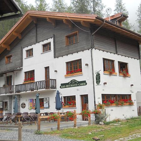 B&B La Locanda Macugnaga Exterior foto